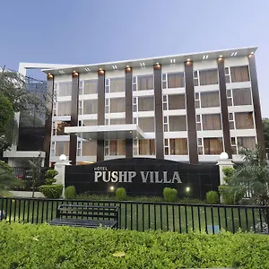 *** Hotel Pushp Taj East Gate Inde