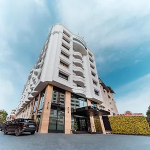***** Hotel Travancore Court Inde